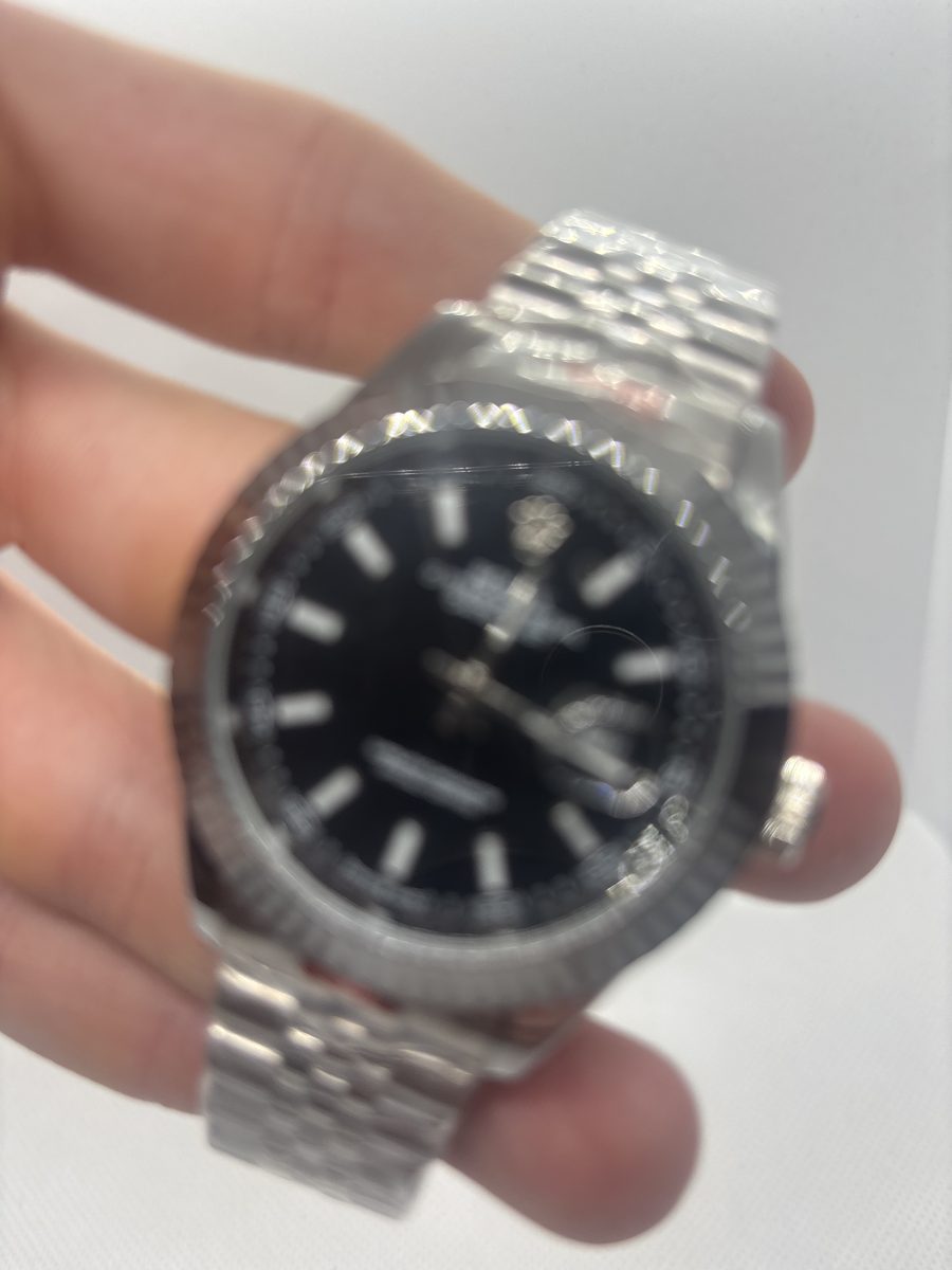 Rolex Classic Steel 41 — Black Dial